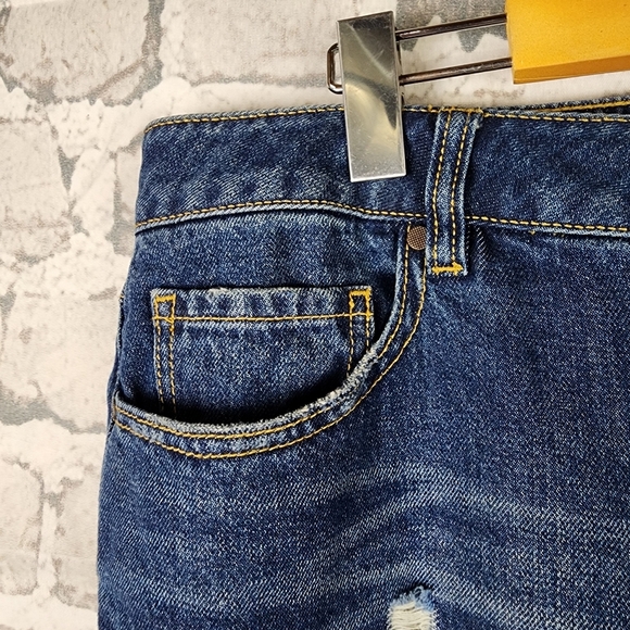 cAbi bf Boyfriend Jeans Ankle Distressed 100% Cotton High Waist Size 12 - Picture 9 of 16